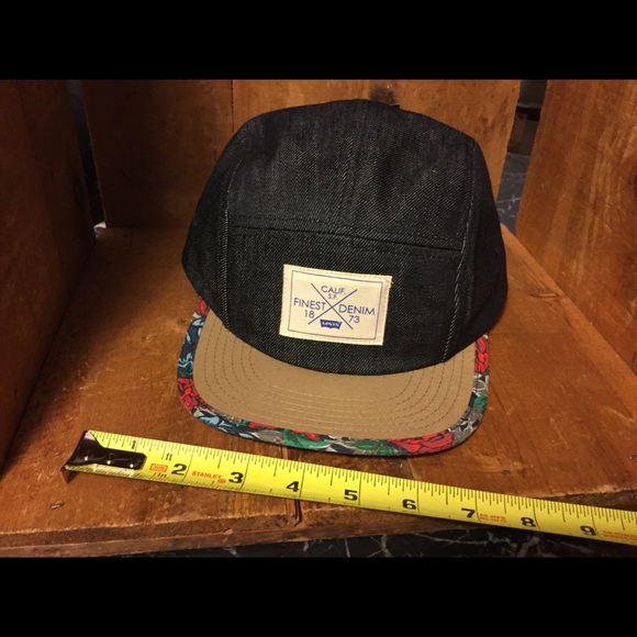 NWT Levi Denim Hat - Picture 4 of 9